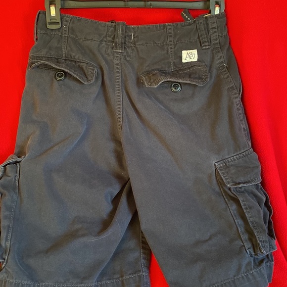 Aeropostale Not worn many times black cargo shorts size 28 - Picture 2 of 4